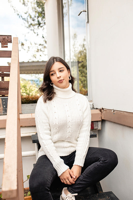 Sweater trenzado cuello tortuga - Blanco nacar
